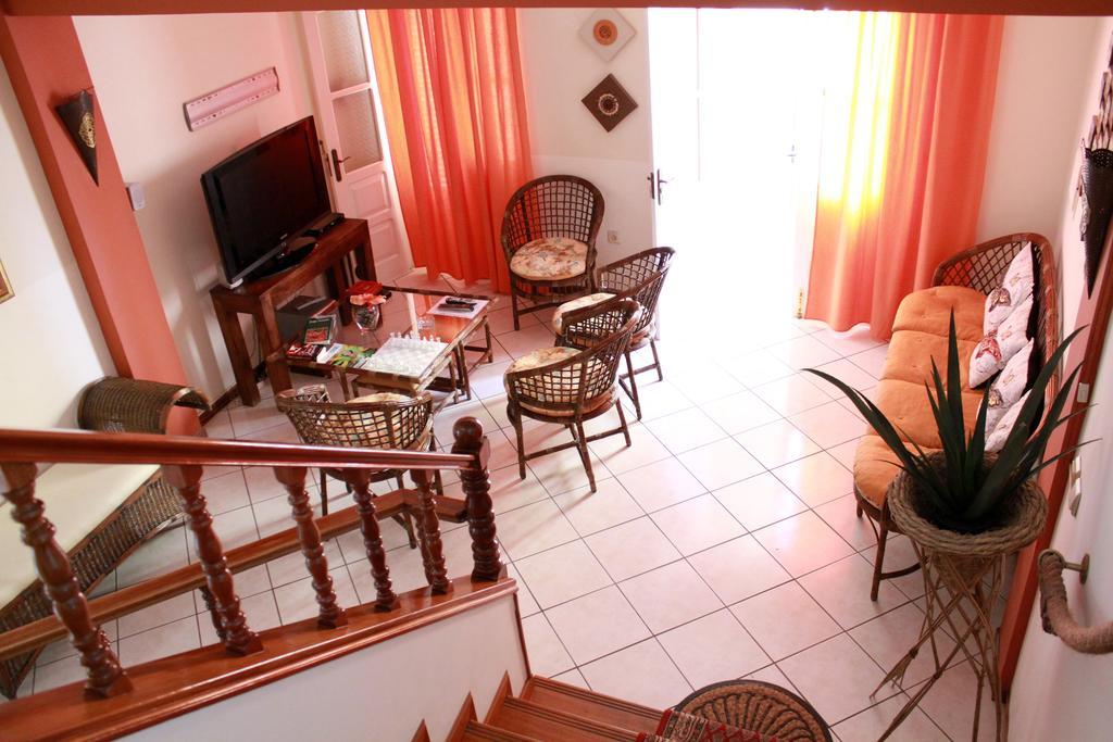 Mindelo Residencial Acomodação com café da manhã Exterior foto